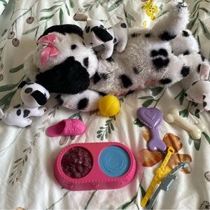 Vintage 2000 ‘Puppy Magic’ mama dog, three babies, and accessories **no sound**